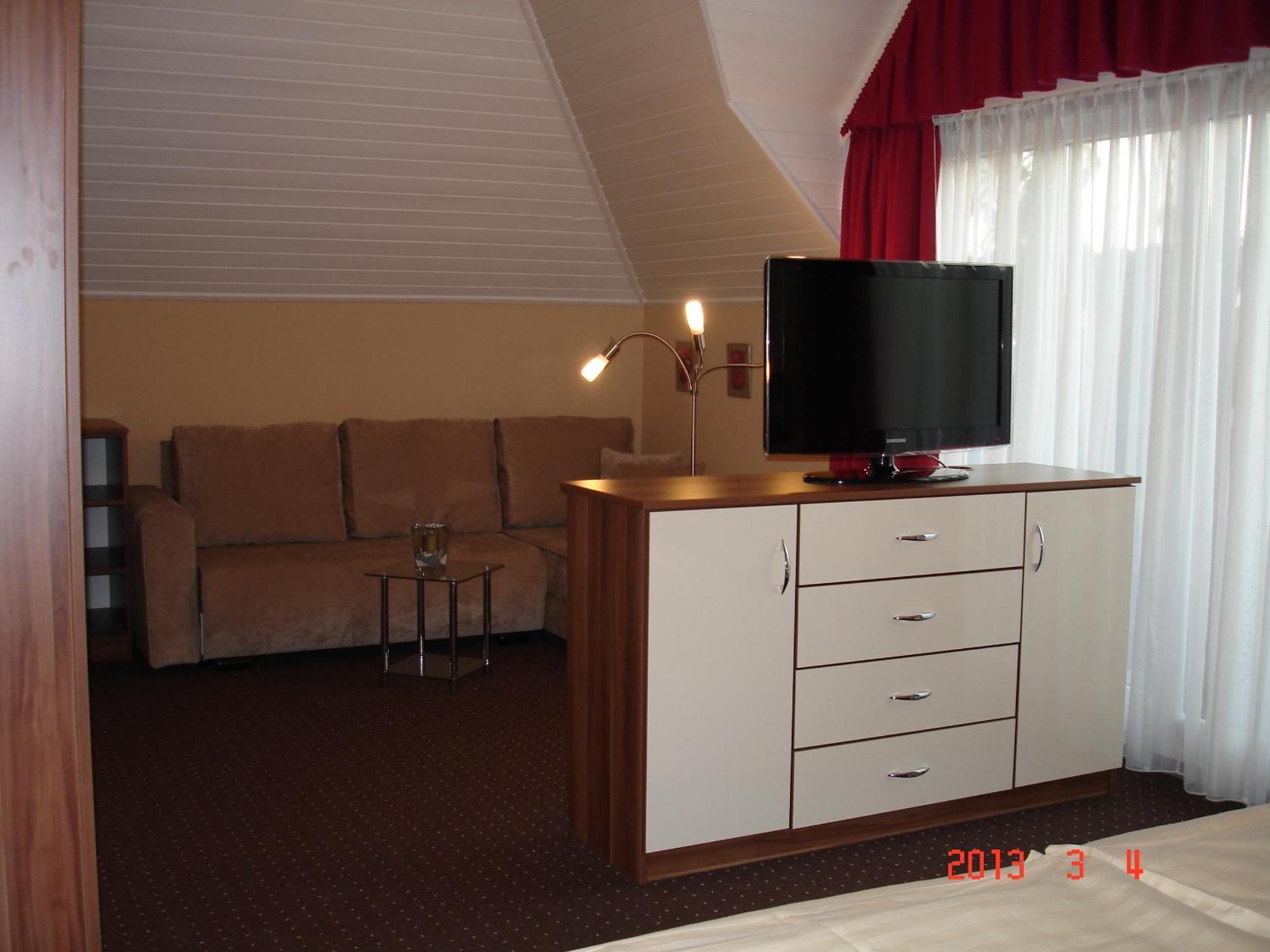 Haus Sonnenhof Otel Siofok Oda fotoğraf