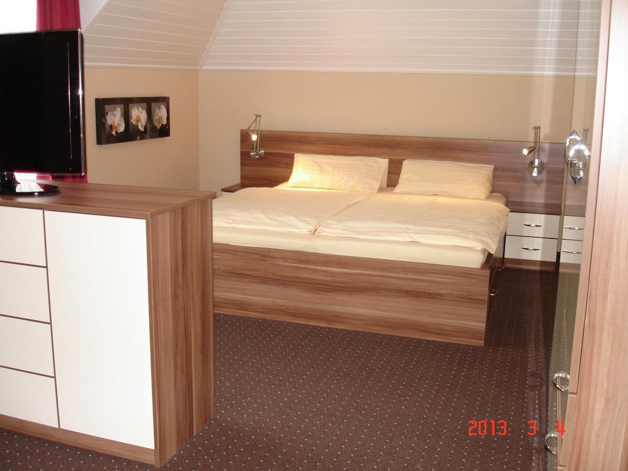 Haus Sonnenhof Otel Siofok Oda fotoğraf